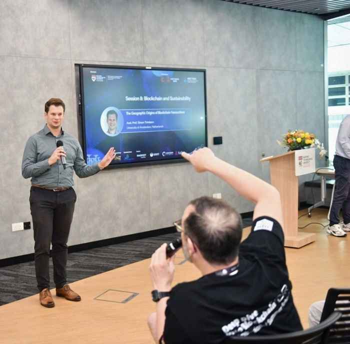 Simon Trimborn at the Nanyang Blockchain Conference