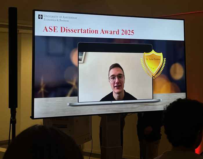 Dissertation Prize winner Julius Ilciukas